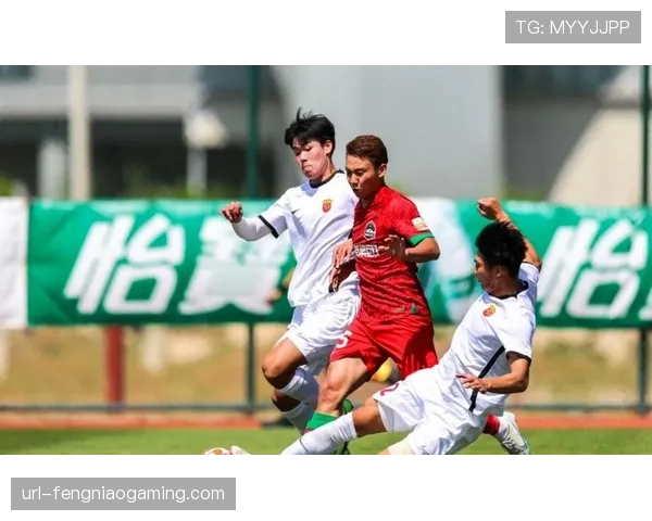 中超联赛计划在2026赛季夏窗后，于部分球场测试门线技术与半自动越位系统联动